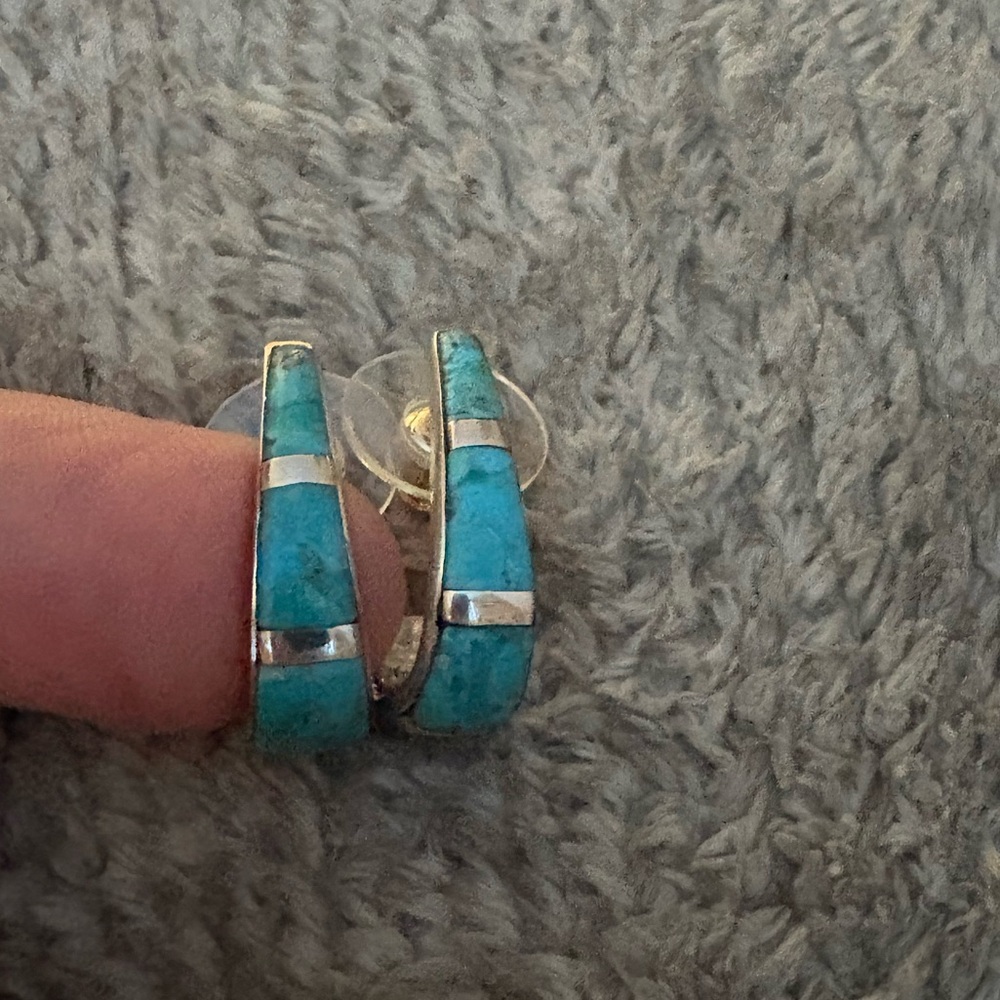 GUC stamped .925 small earrings with turquoise